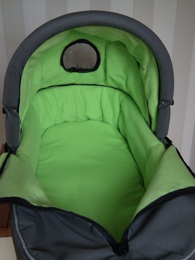 baby carry cot