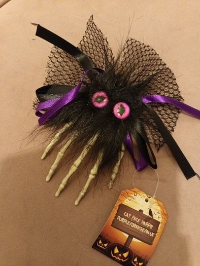 halloween hair pin