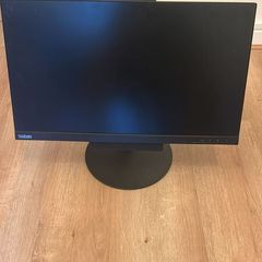 Lenovo ThinkCentre 24 Monitor With Box