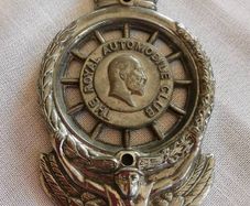 Post WW11 Royal Automobile Club Badge