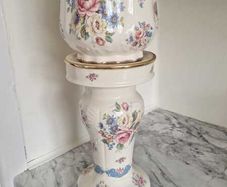 flower pot
