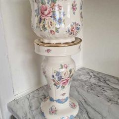 flower pot