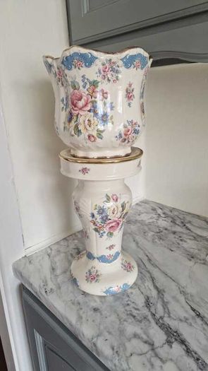 flower pot