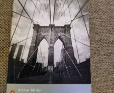 Arthur Miller a view from the bridge and All My Sons in good condition with some signs of wear on the cover see photos FREE STANDARD POSTAGE INCLUDED