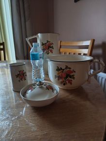 chamber pot and wash set