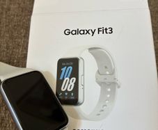 Watch Samsung Galaxy Fit3 Brand New