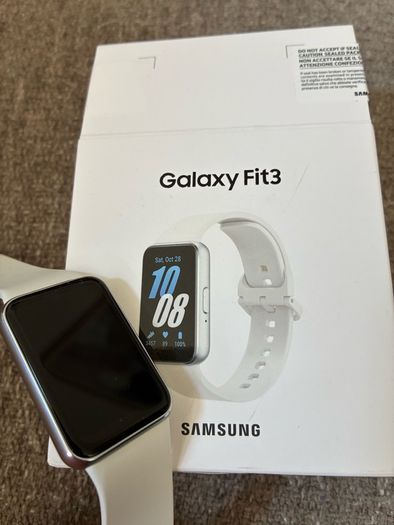 Watch Samsung Galaxy Fit3 Brand New