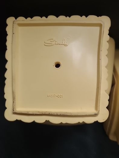 Vintage Sindy furniture