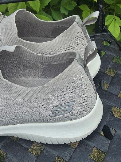 Skechers Slip On Ladies Trainers UK6 EU39