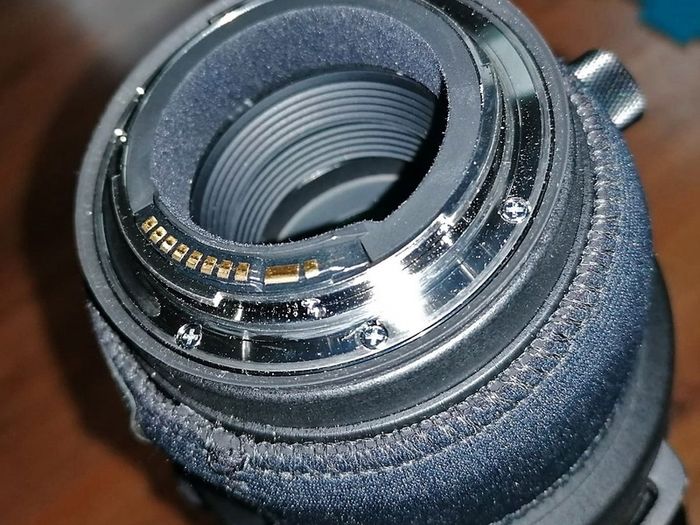 Sigma Sports 500mm F4 EF mount. MINT