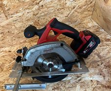 milwaukee skill saw