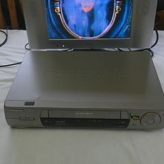 Panasonic NV-HD647 Super Drive Hi-Fi Stereo VHS VCR Player Recorder Remote Tested Working