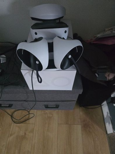 VR2 headset