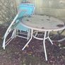 garden table and chairs Image 3