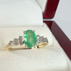 Gold 14K Yellow Gold Boyaca Colombian Emerald & Diamond Ring