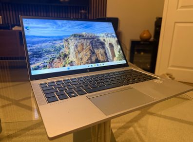 Hp Elitebook 840 G7, I7, 16gb Ram, 250gb Ssd, UHD