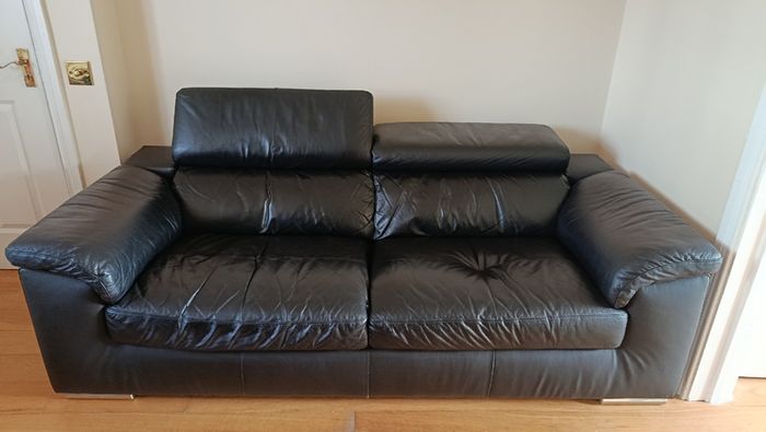 Black leather 3-seater sofa