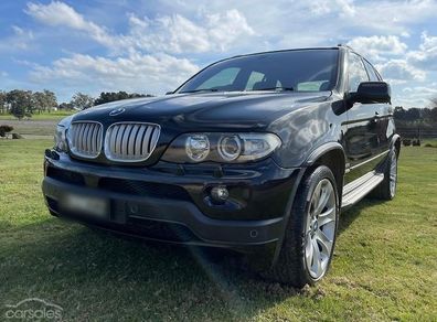 Bmw X5 - Parts