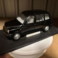 London Taxi Black cab diecast 1:18
