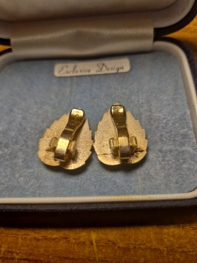 Vintage Leaf Earrings