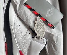 Air Jordan 2 Retro OG "Chicago"