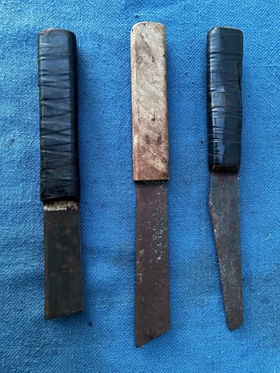 3 vintage tradesman knives