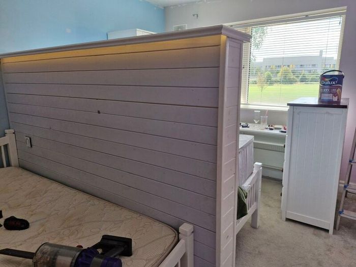 divider bedroom wall