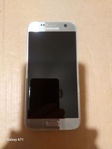 Samsung S7, SM-G930F, Not Powering On, sim tray missing, for parts or repair, excellent cosmetic condition