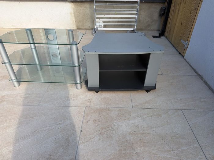 tv tables