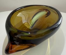Large Czech Sommerso Art Glass Sculptural Bowl. c.1960s