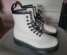 Dr Martens