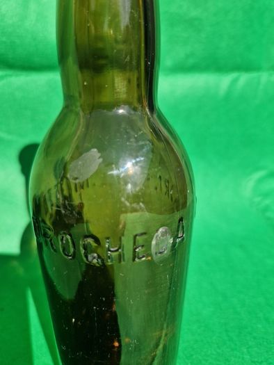 Antique 1/2 pint bottle - Cairnes Drogheda Limited
