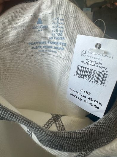 GAP long sleeved tshirt - bnwt