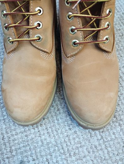 Timberland Boots - Like New - Premium 6-Inch - Size UK 6.5 / EU 40