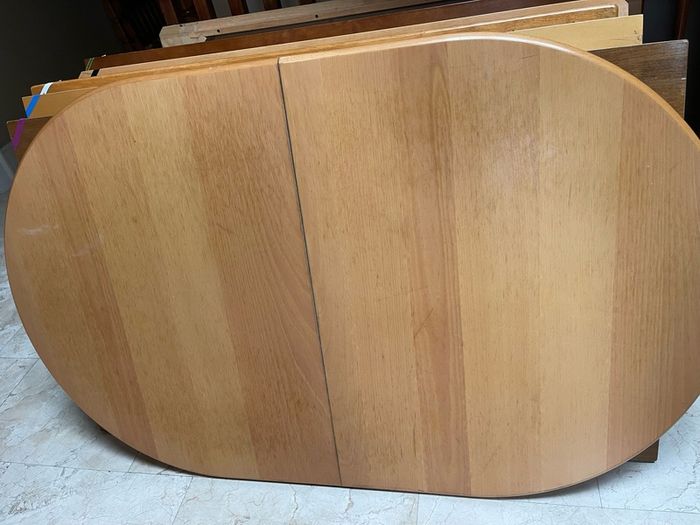Gorgeous Very Solid 5Ft+ Oval Extendable Wooden Kitchen Dining Table - Can Deliver