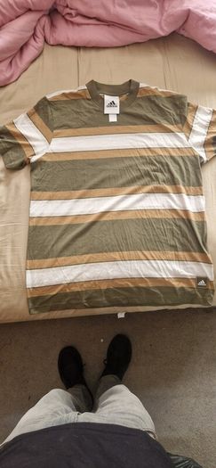 Adidas t-shirt