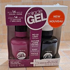 Sally Hansen Nail Polish Miracle Gel Set - 121 Lilac Insomniac + Top Coat - New