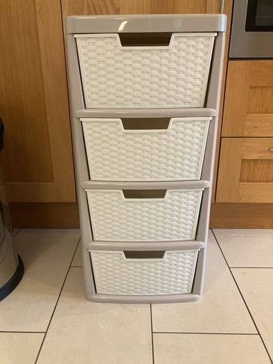 plastic storage drawers