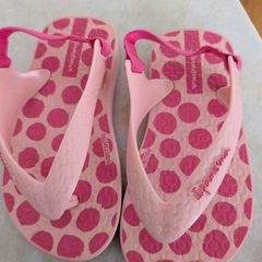 Baby sandals