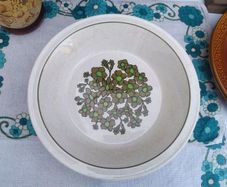 Arklow pottery bowl, Leitrim pattern Arklow