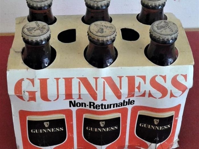 Vintage Guinness 3 Pint Bottle Pack Holder