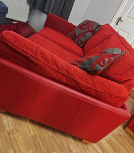 3 seater mirage couch Red