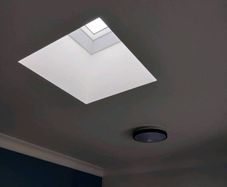 Flat roof skylight