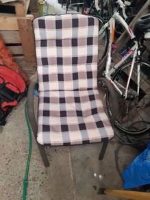 garden chairs