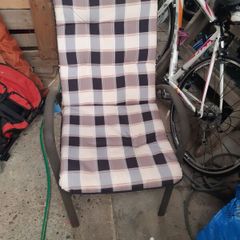garden chairs