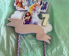 cake topper