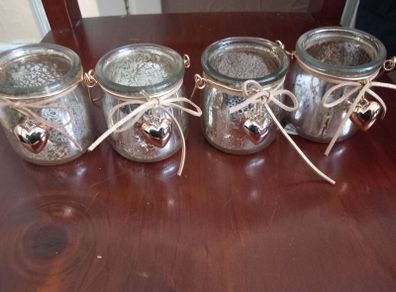 Tea light holders