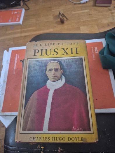 the life of Pope Pius the 12th Charles Hugo Doyle first edition with dust jacket