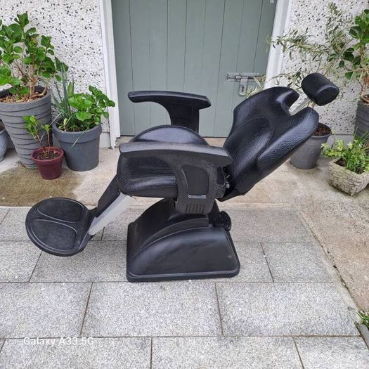barber chair