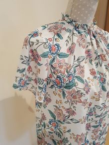 Ladies floral shortsleeve blouse uk 10 bnwot